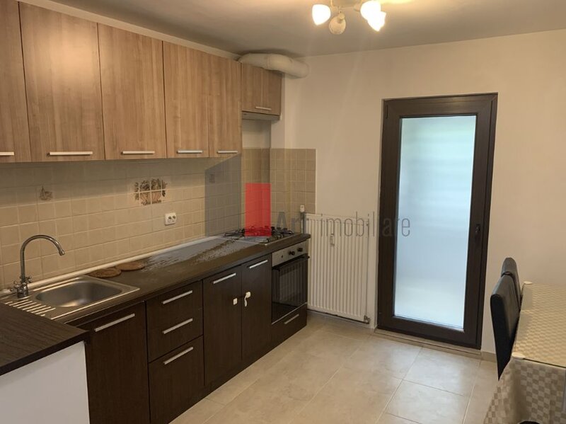 APARTAMENT 2 CAMERE  RAHOVA